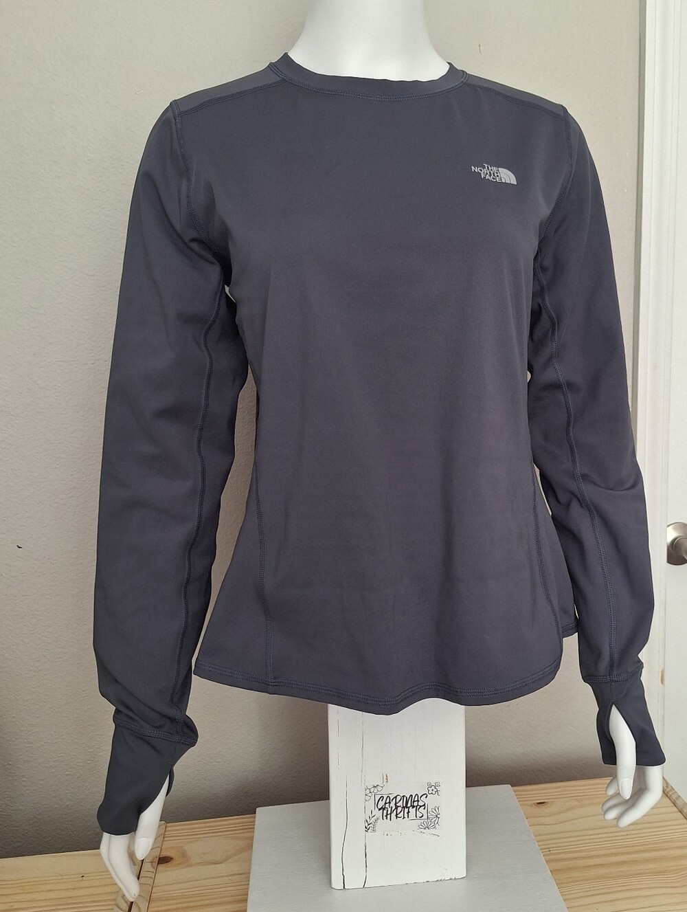 The North Face Women's Long-Sleeve Crew Neck Top Size L